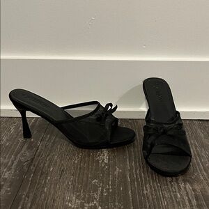 Elegant Black Heeled Sandals